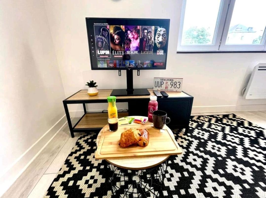 The New-Yorker - Hyper Centre- 2Mn Gare Sncf - Wi-Fi Netflix Gratuit Apartman Niort Kültér fotó
